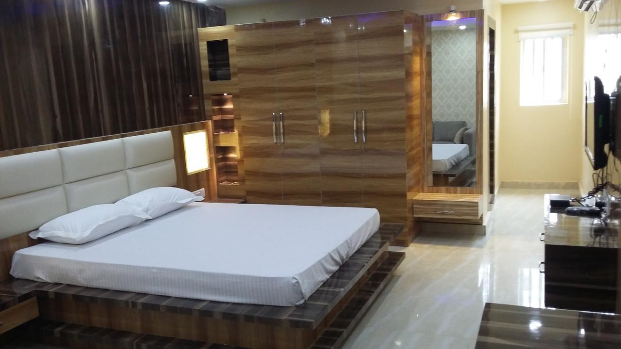 Hotel Crystal International Dhanbād Dış mekan fotoğraf