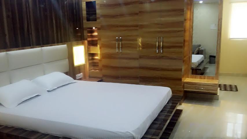 Hotel Crystal International Dhanbād Dış mekan fotoğraf